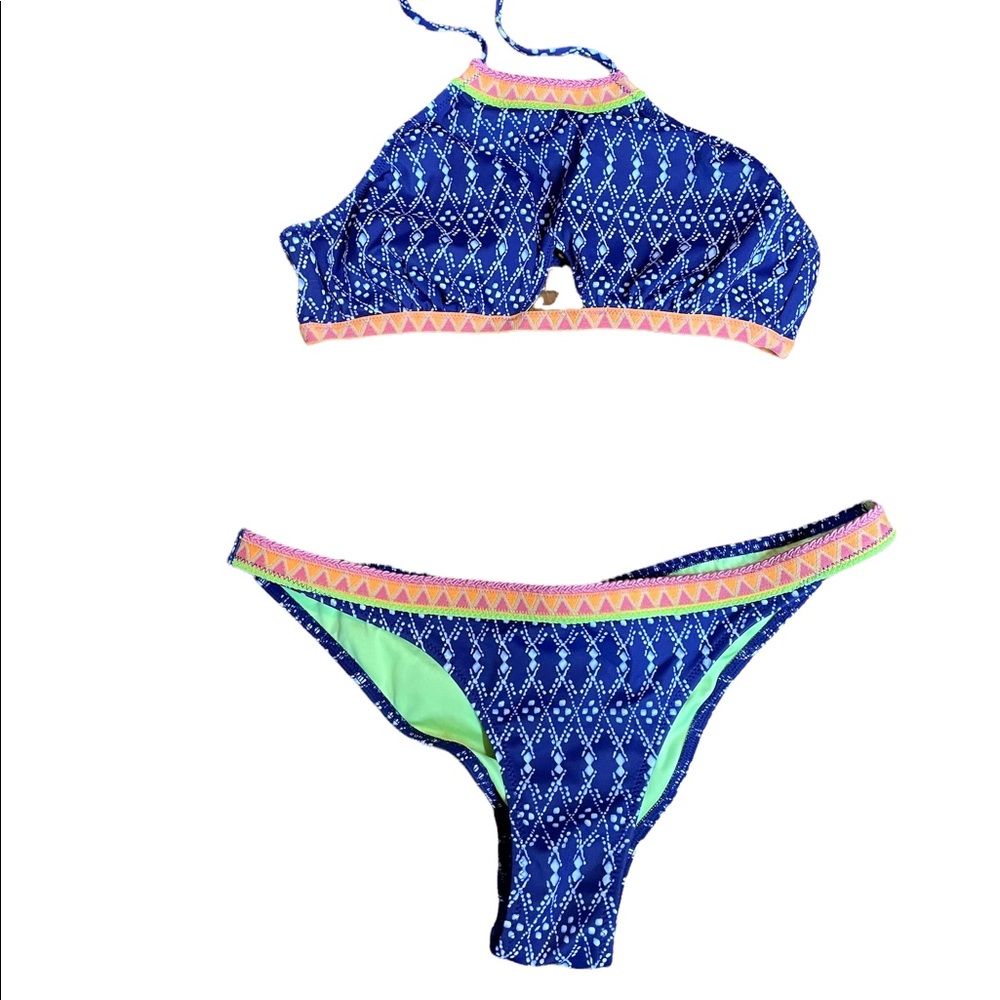 Victorias Secret | Medium Keyhole Halter Cheeky Bikini